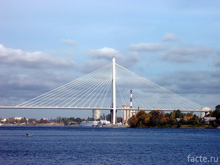 Большой Обуховский мост днём