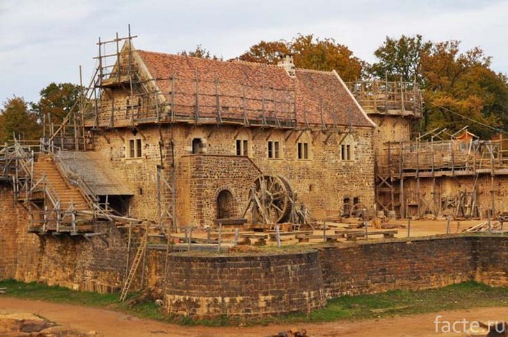 как строились замки в средние века