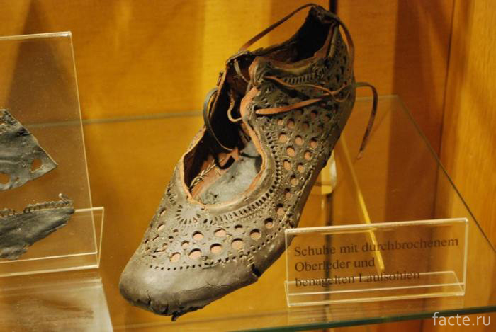 Древнеримская обувь